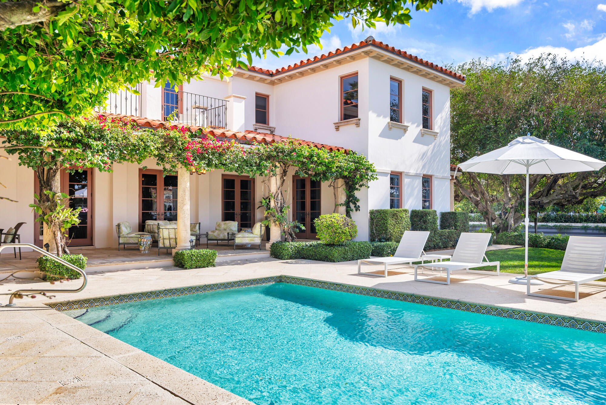 ISLAND RD DEV REV - Residential