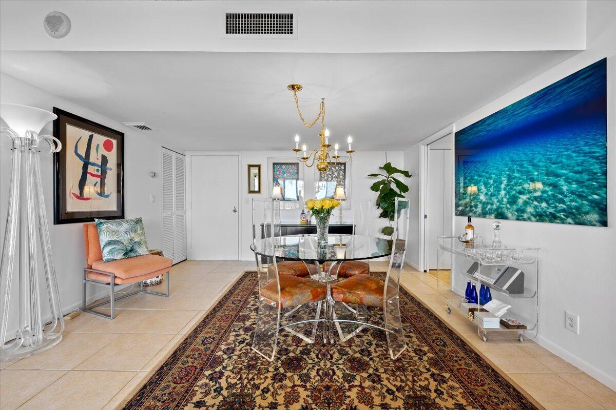 LANDS OF THE PRESIDENT CONDO 3 - Residential