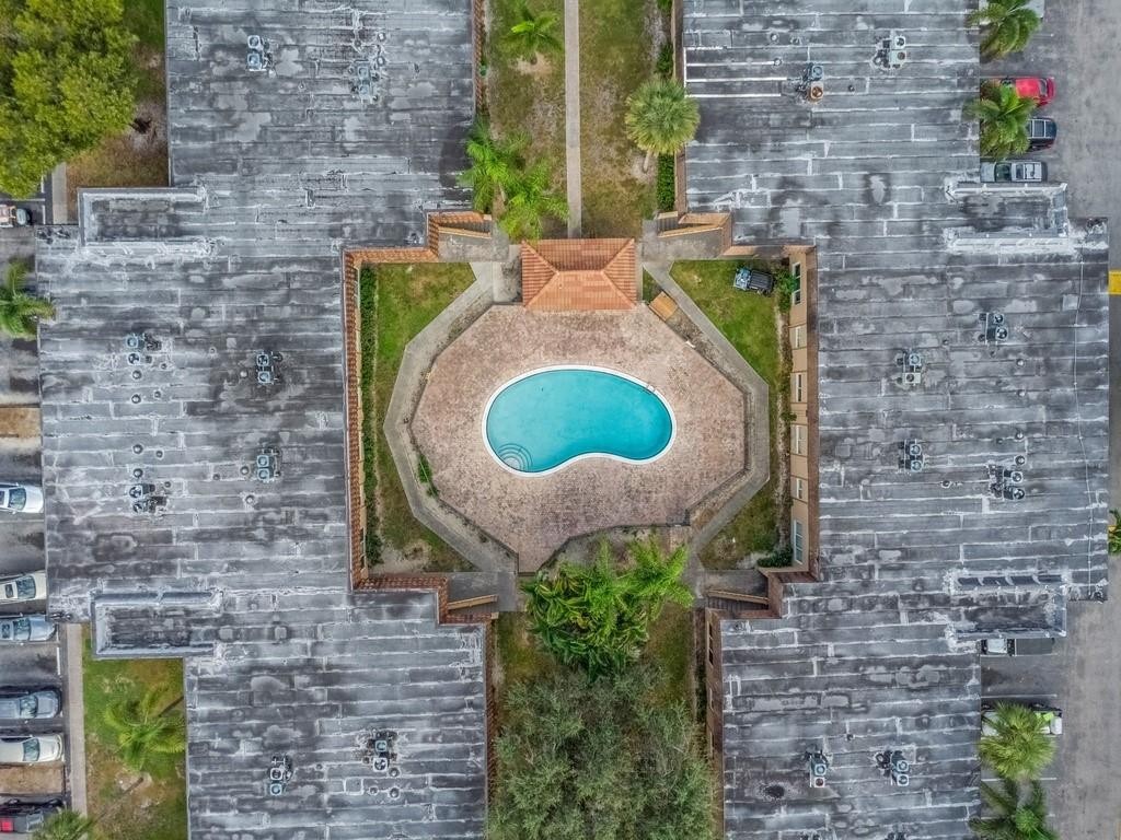 Lakeside - Residential