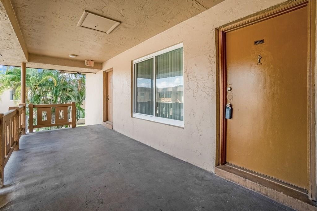 Lakeside - Residential