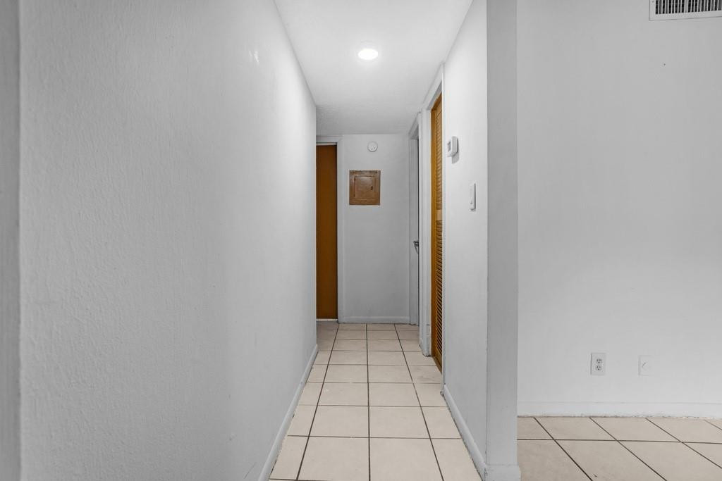 Lakeside - Residential