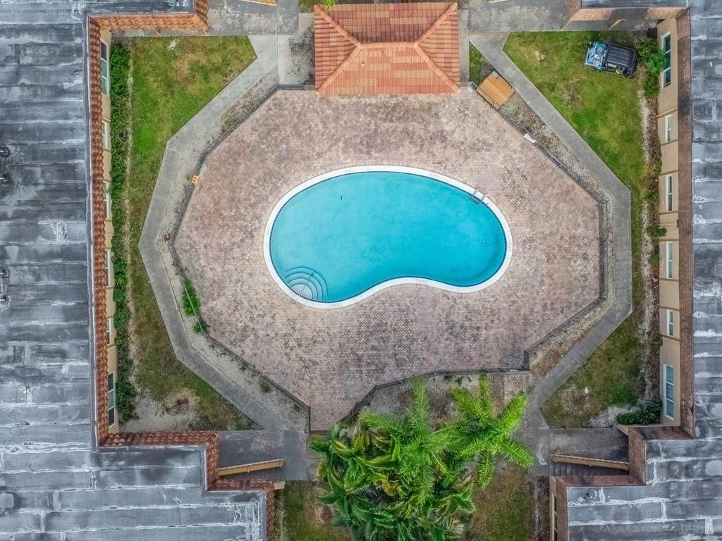 Lakeside - Residential