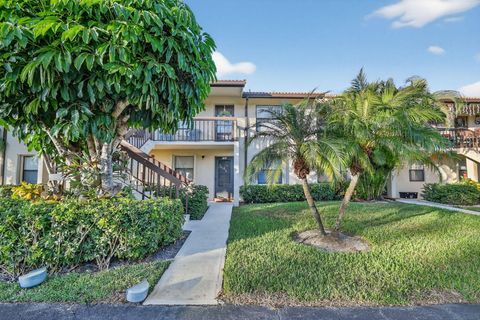 Tiny photo for 4542 Lucerne Lakes Boulevard E #202, Lake Worth, FL 33467 (MLS # R11147897)