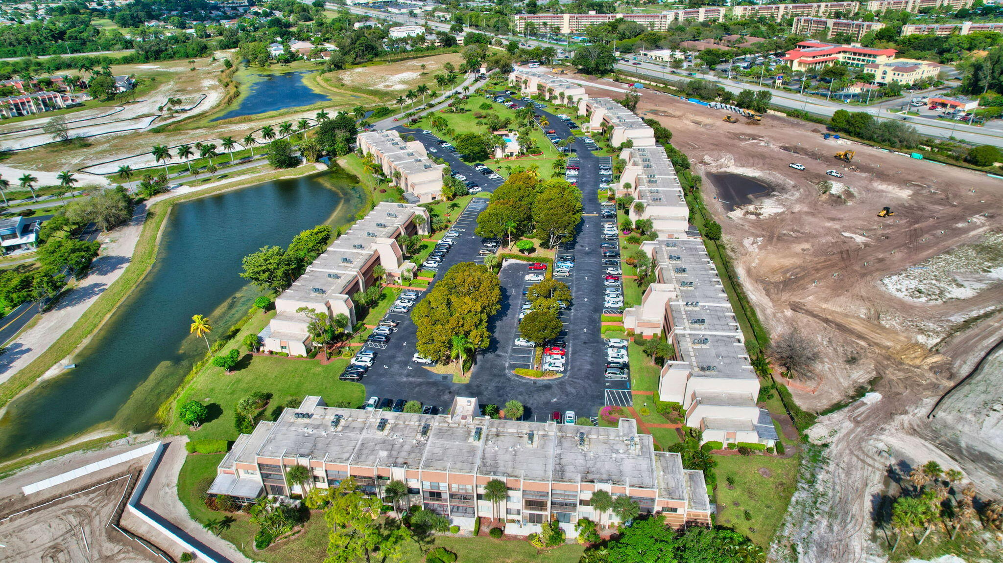 FOUNTAINS OF PALM BEACH CONDO 5 - Residential