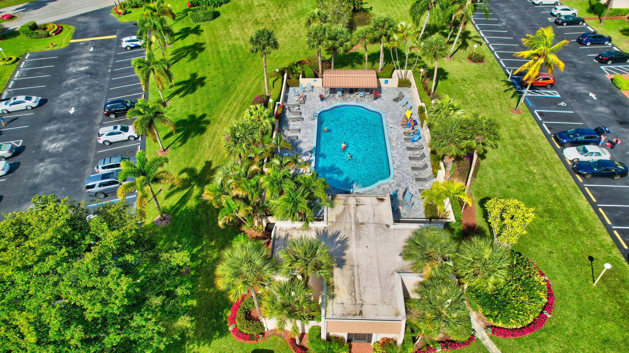 FOUNTAINS OF PALM BEACH CONDO 5 - Residential