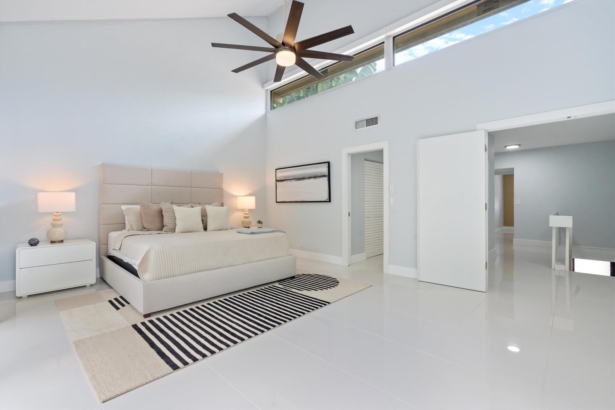 EIGHT HUNDRED OCEAN PLACE CONDO - Residential