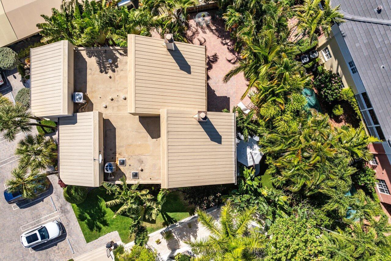 EIGHT HUNDRED OCEAN PLACE CONDO - Residential