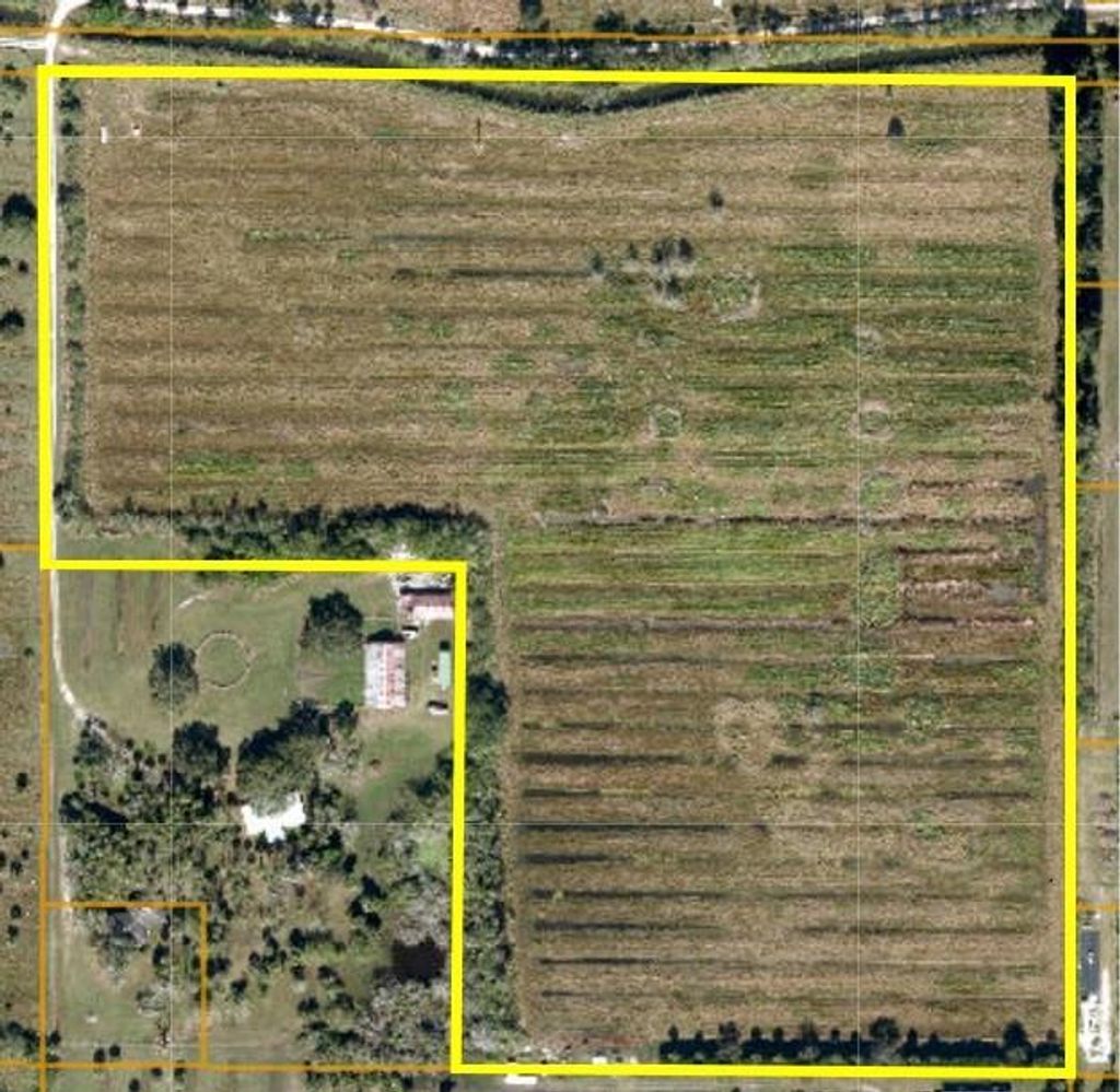 Photo of 993 S Header Canal Road, Fort Pierce, FL 34945 (MLS # F10442807)