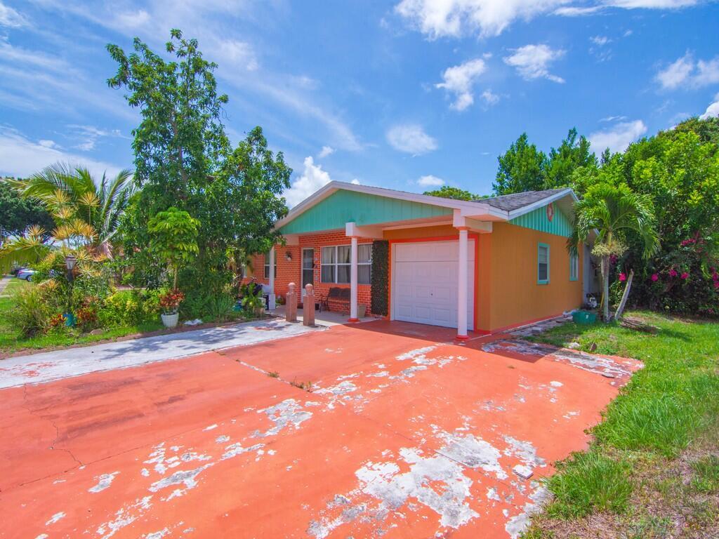 Reimagine and redesign this CBS home with 1,580 sq ft, 3 spacious beds, 2 full baths with a huge closed in Florida room all under air. Formal living and dining areas makes this feel like a complete home with much to offer for any first tome buyer or investor. If you are looking for a great opportunity to have to flip or to hold this is it! Seller contributions also available with the right offer for any buyers that may want to update and occupy! Don't miss this home situated on a corner lot on the sought after Vero Beach highlands close to shopping short drive to beaches.