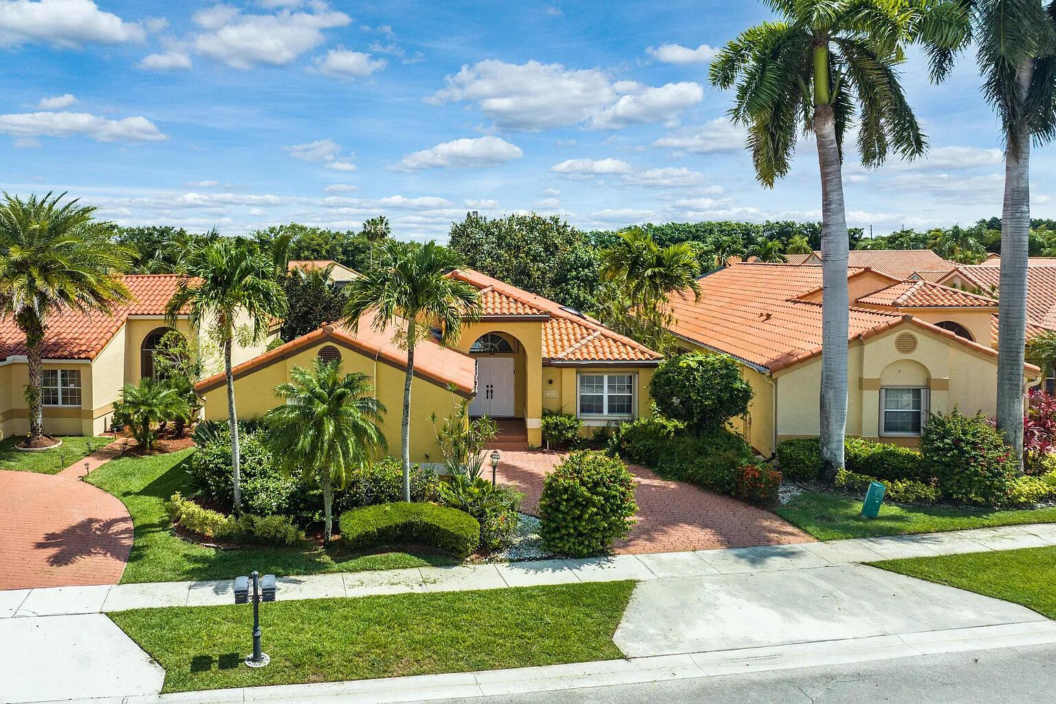 BRENTWOOD OF BOCA PH 6 - Residential Lease