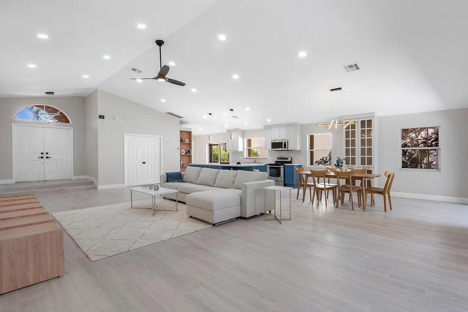 BRENTWOOD OF BOCA PH 6 - Residential Lease