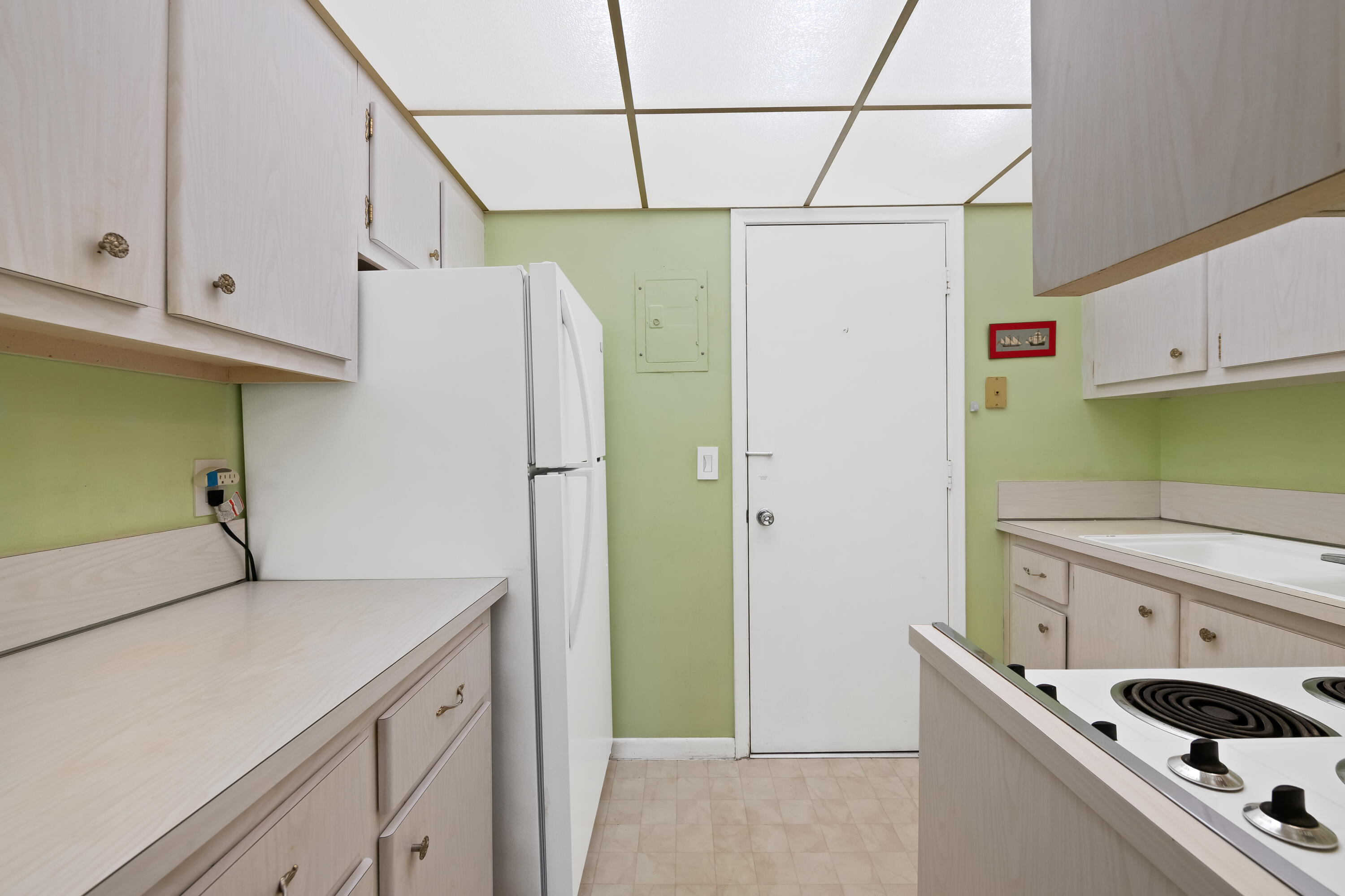 GEORGIAN COURT APTS CO-OP - Residential