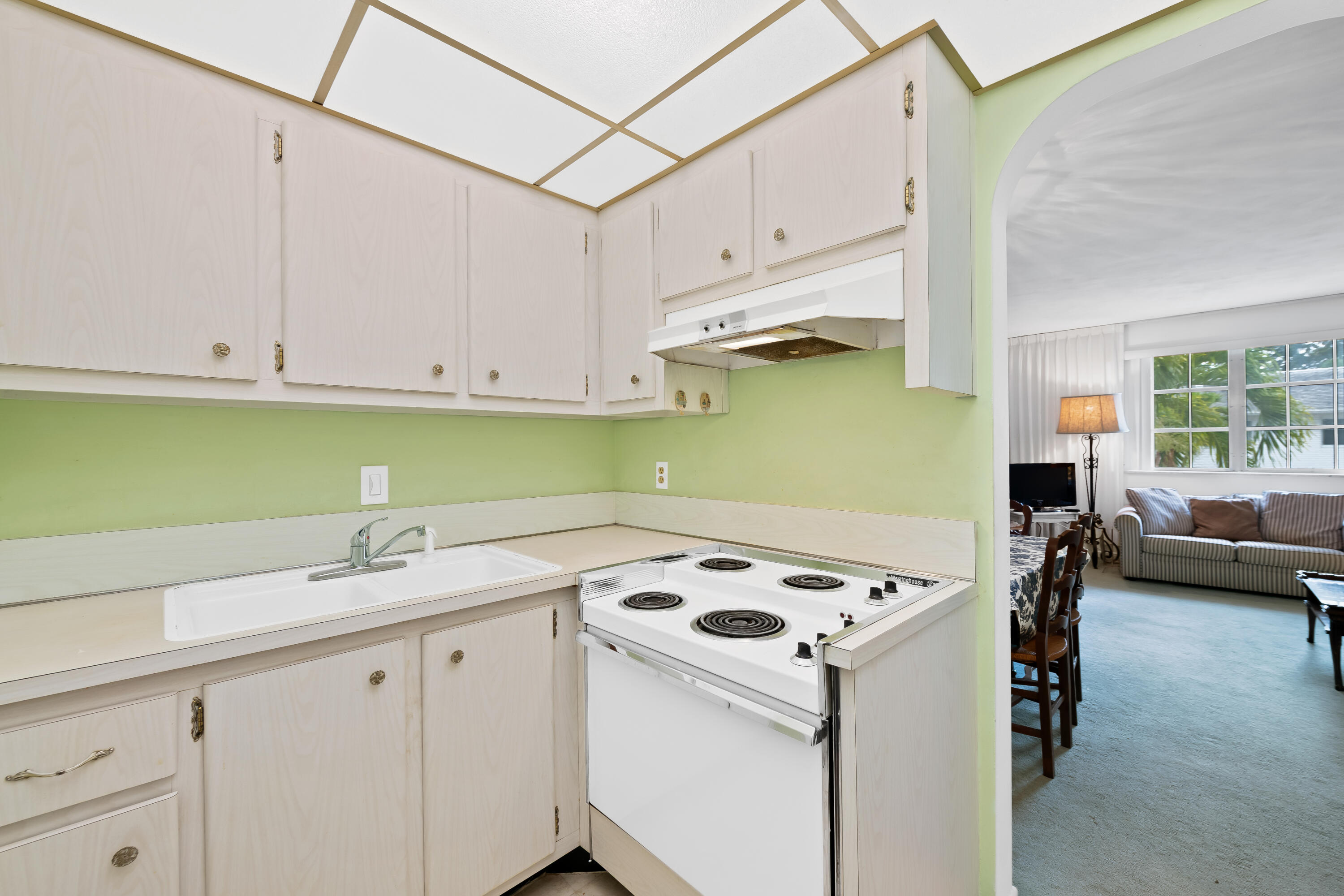 GEORGIAN COURT APTS CO-OP - Residential