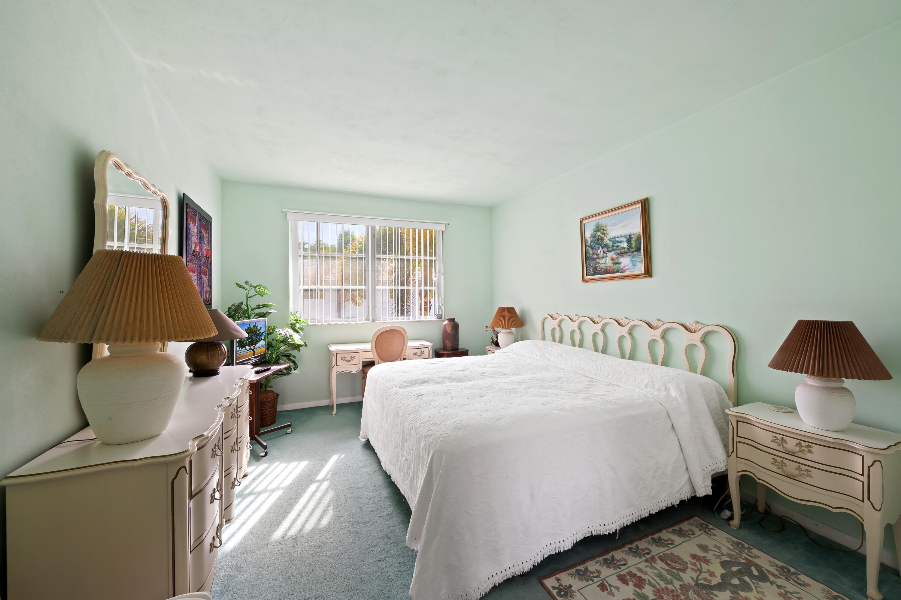 GEORGIAN COURT APTS CO-OP - Residential