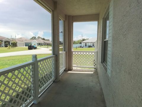 A home in Port St Lucie