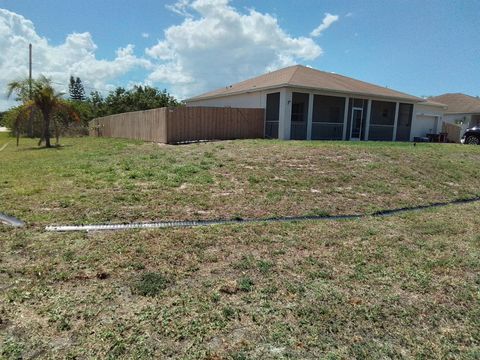 A home in Port St Lucie