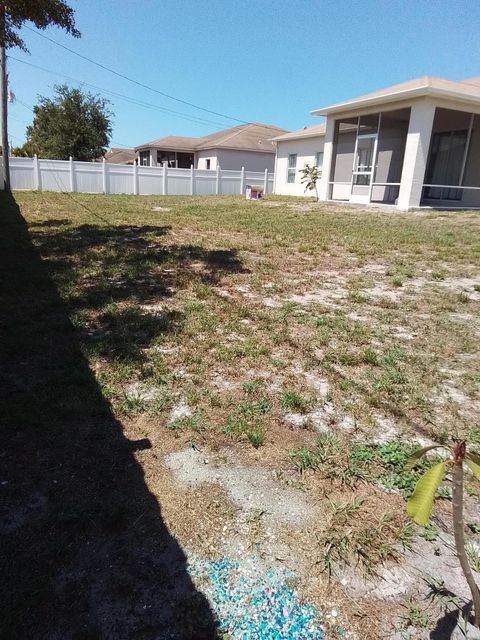 A home in Port St Lucie