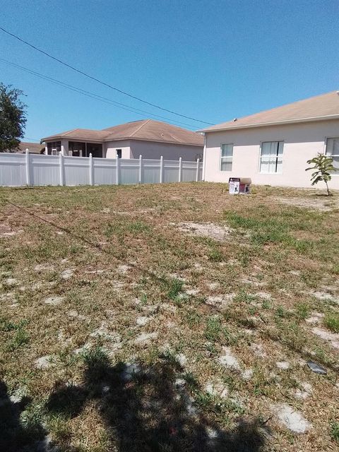 A home in Port St Lucie