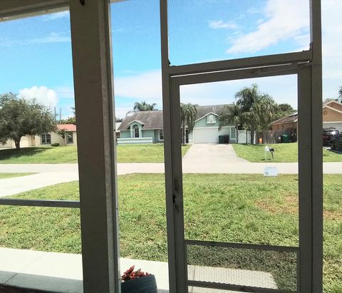 A home in Port St Lucie