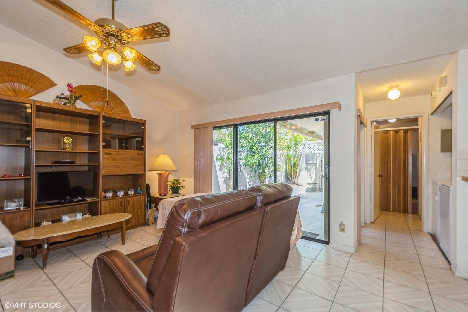View photos, virtual tours, details... 3076 S Oakland Forest Dr 502