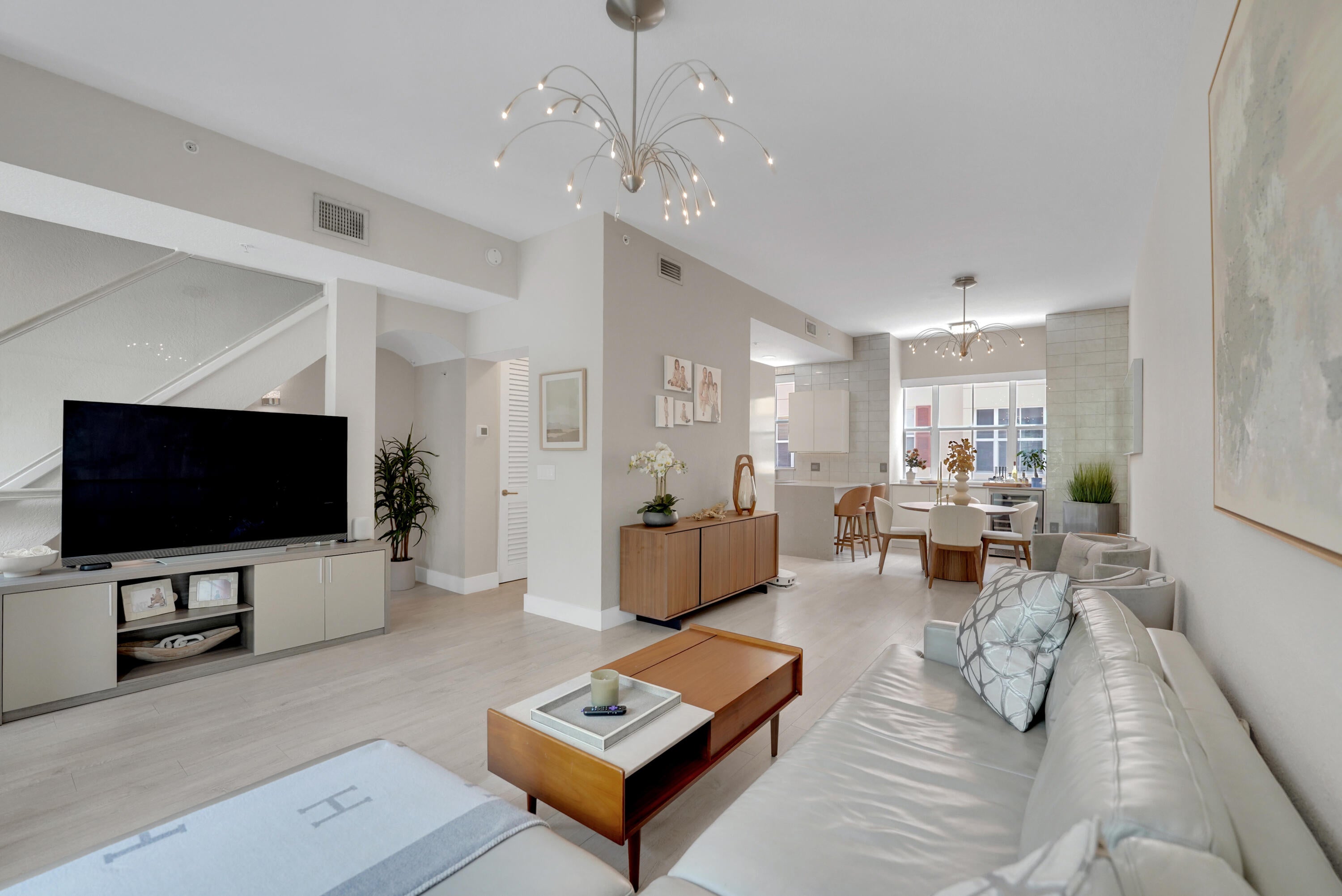 502 NE 7th Avenue Unit 1