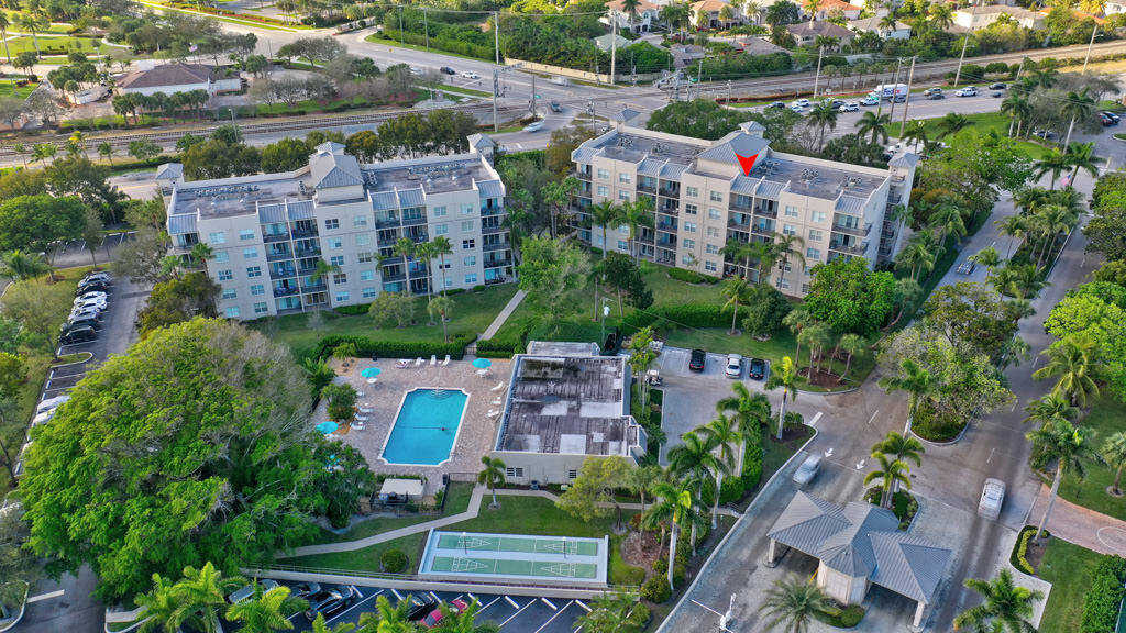 26 Royal Palm Way 503