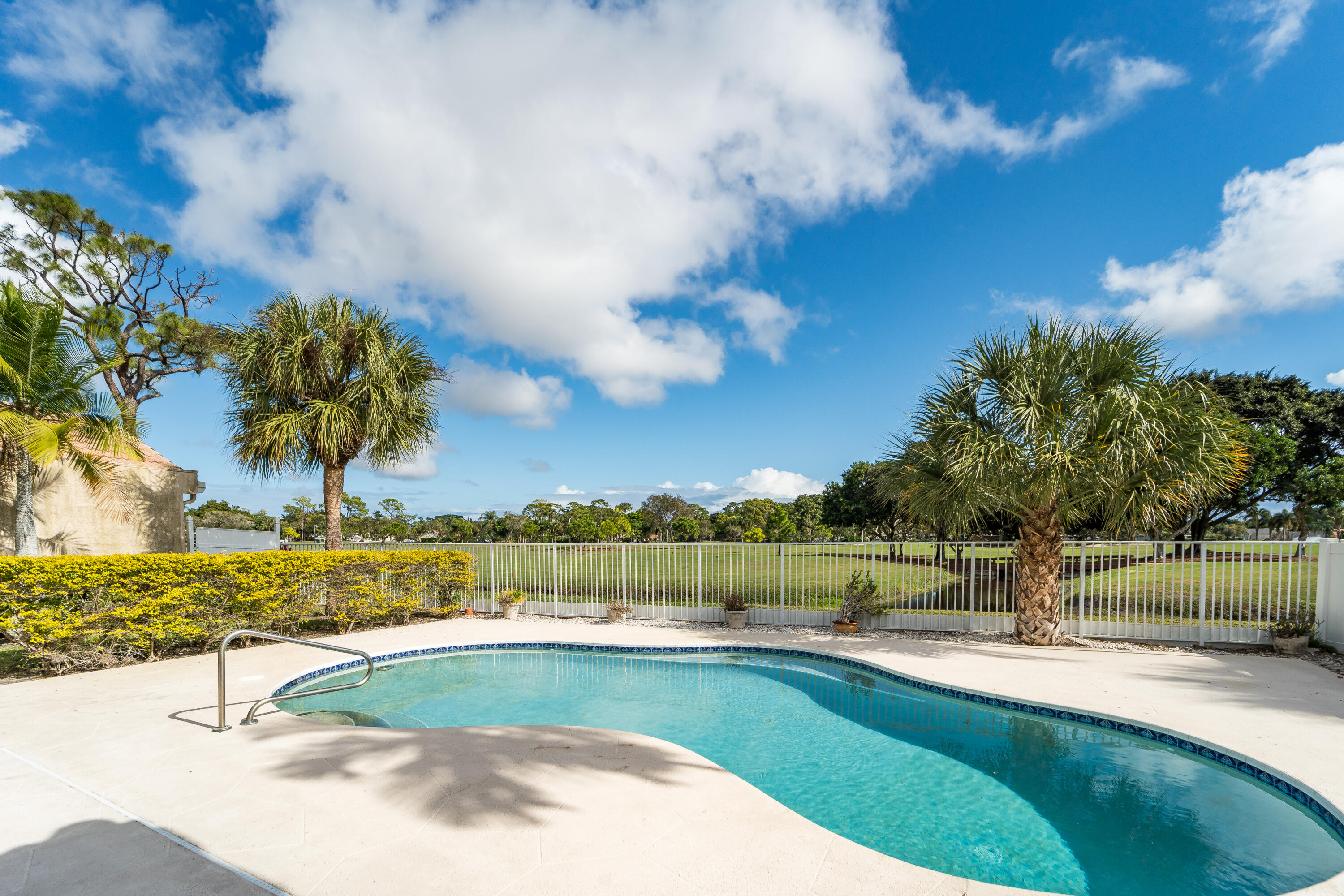 Eastpointe Country Club - Residential