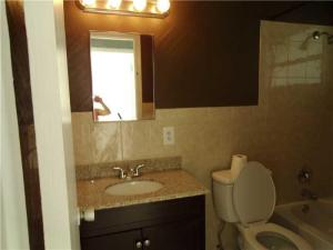 POMPANO COURTS CONDO - Residential Lease