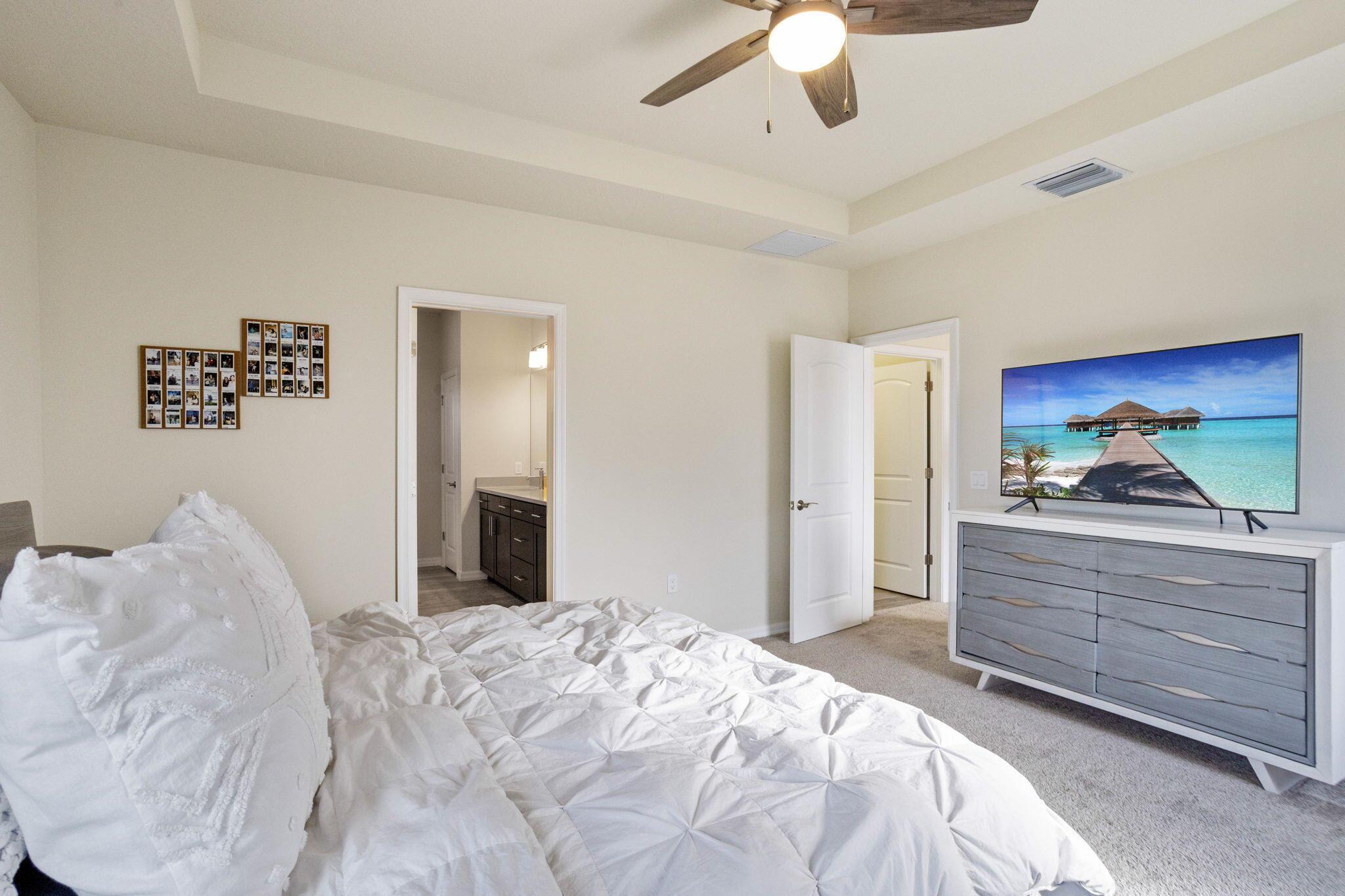 FIELDS AT GULFSTREAM POLO - Residential Lease