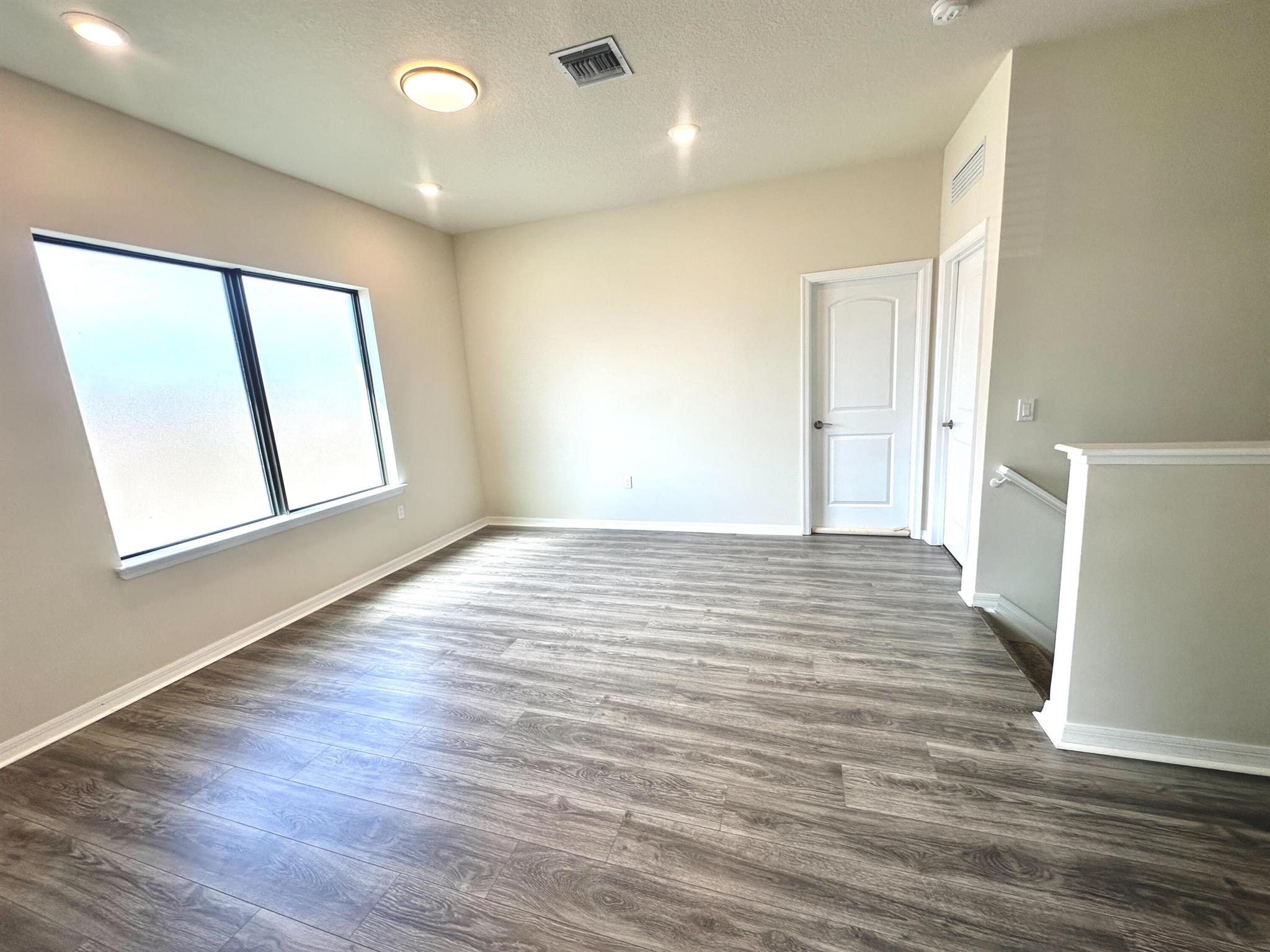 FIELDS AT GULFSTREAM POLO - Residential Lease