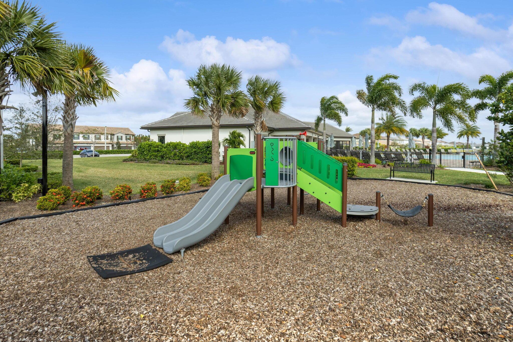 FIELDS AT GULFSTREAM POLO - Residential Lease