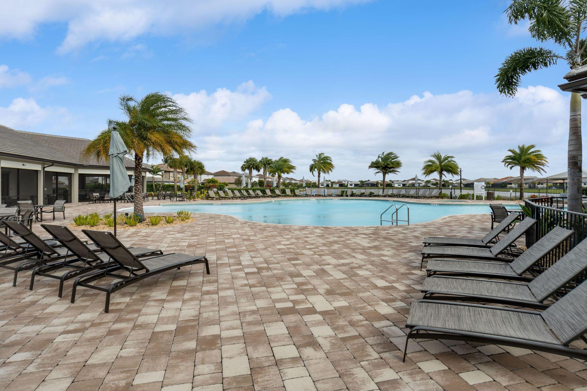 FIELDS AT GULFSTREAM POLO - Residential Lease