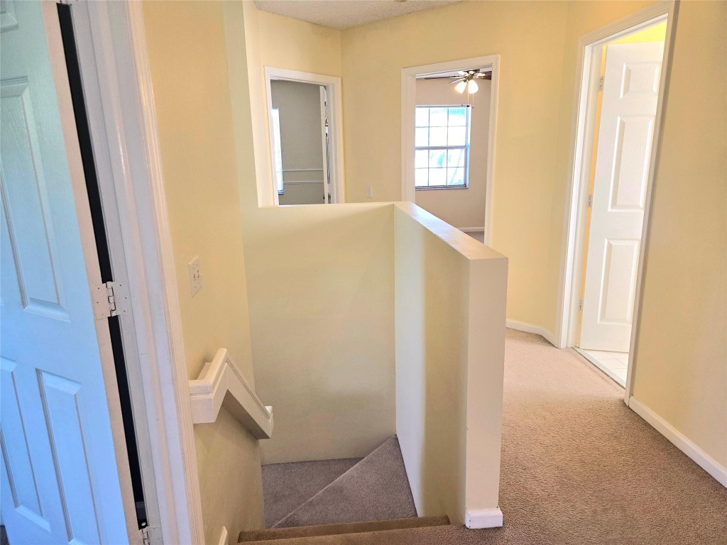 Oakwood 80-39 B - Residential Lease