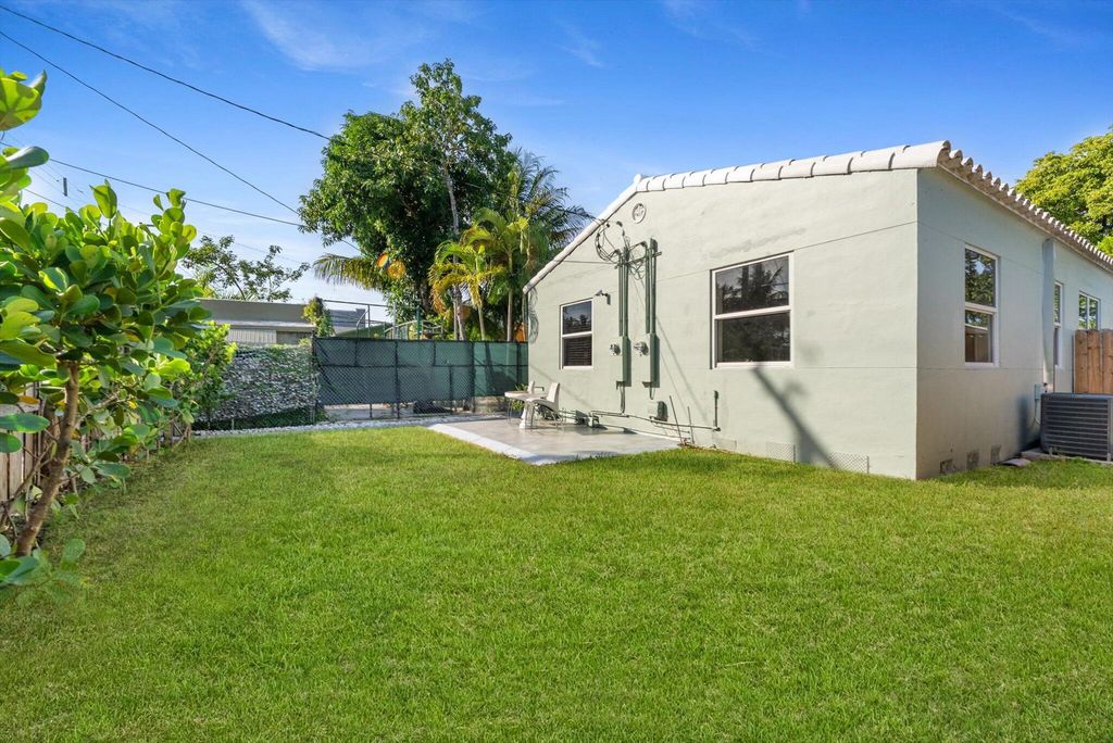 Photo of 19281930 Adams Street, Hollywood, FL 33020 (MLS # B26024117)