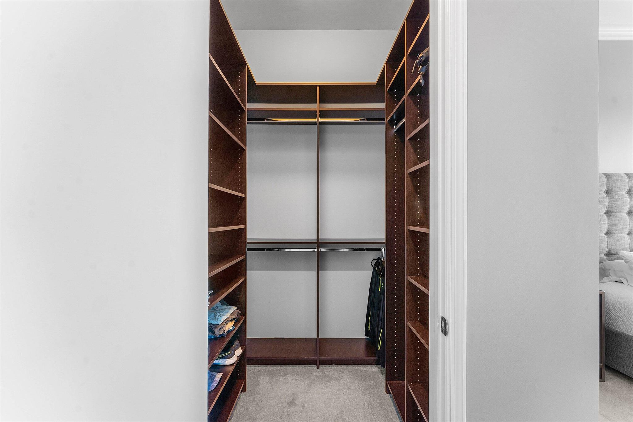 MARINA GRANDE RIVIERA BEA - Residential