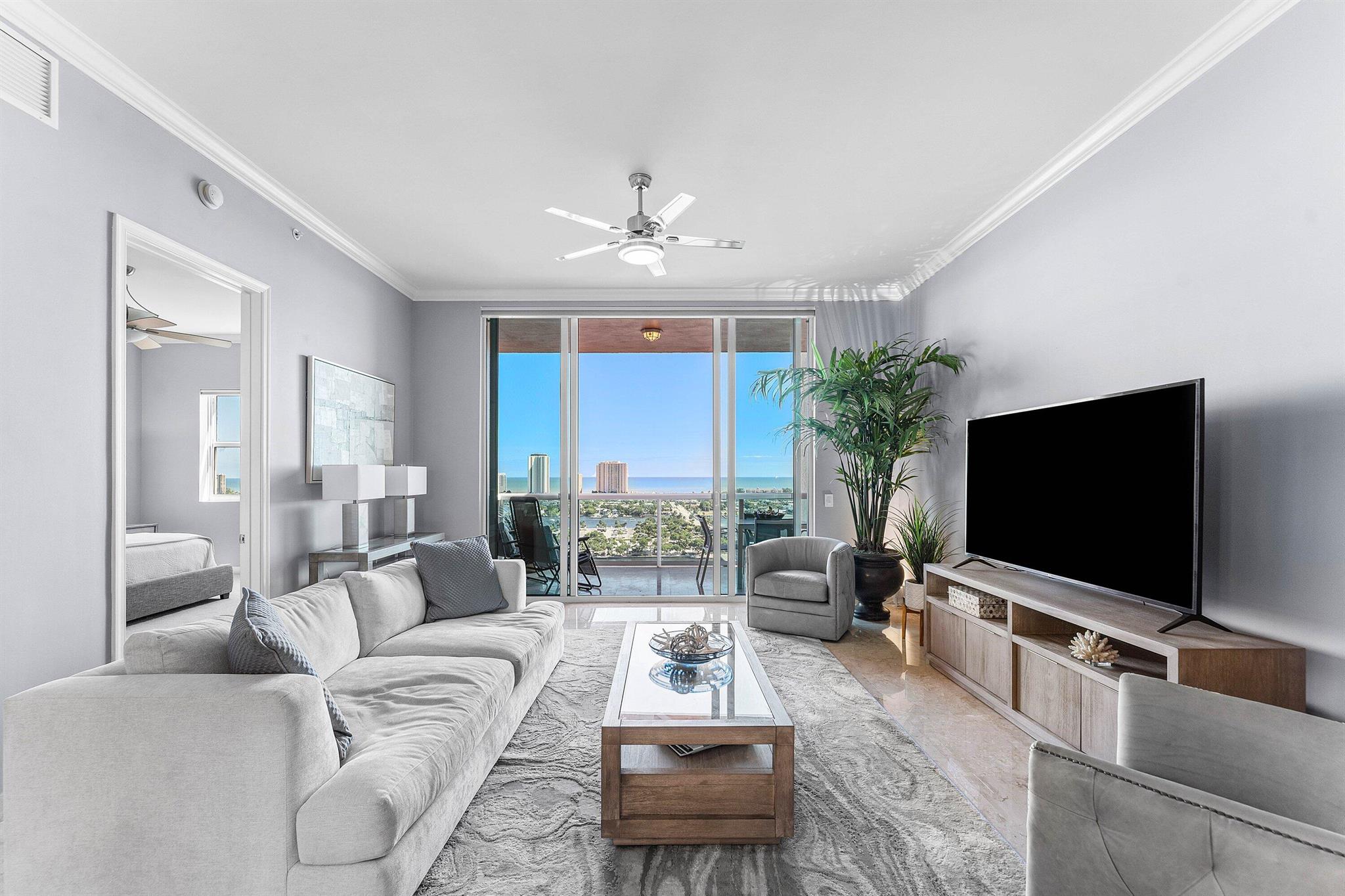 MARINA GRANDE RIVIERA BEA - Residential