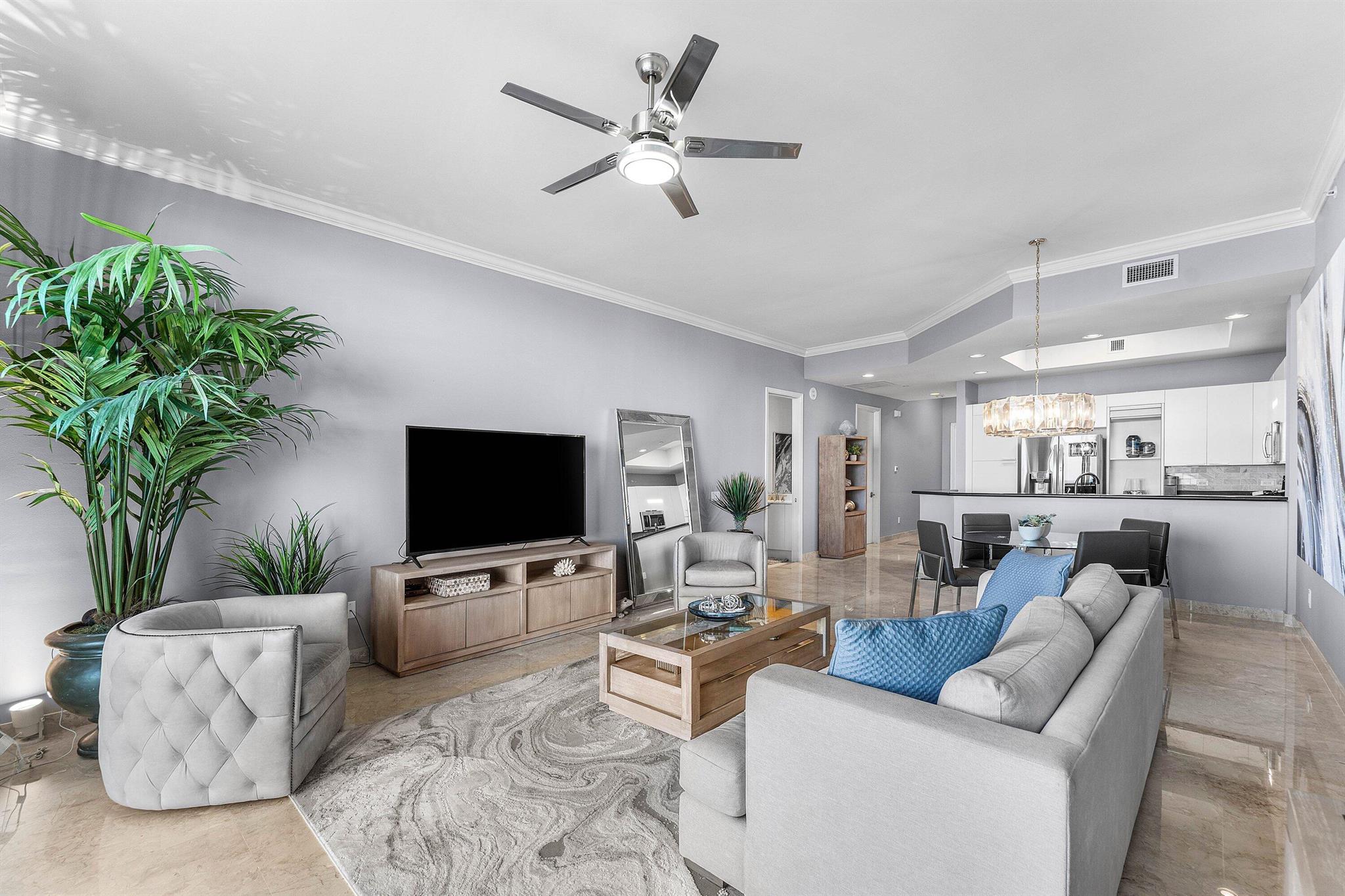 MARINA GRANDE RIVIERA BEA - Residential