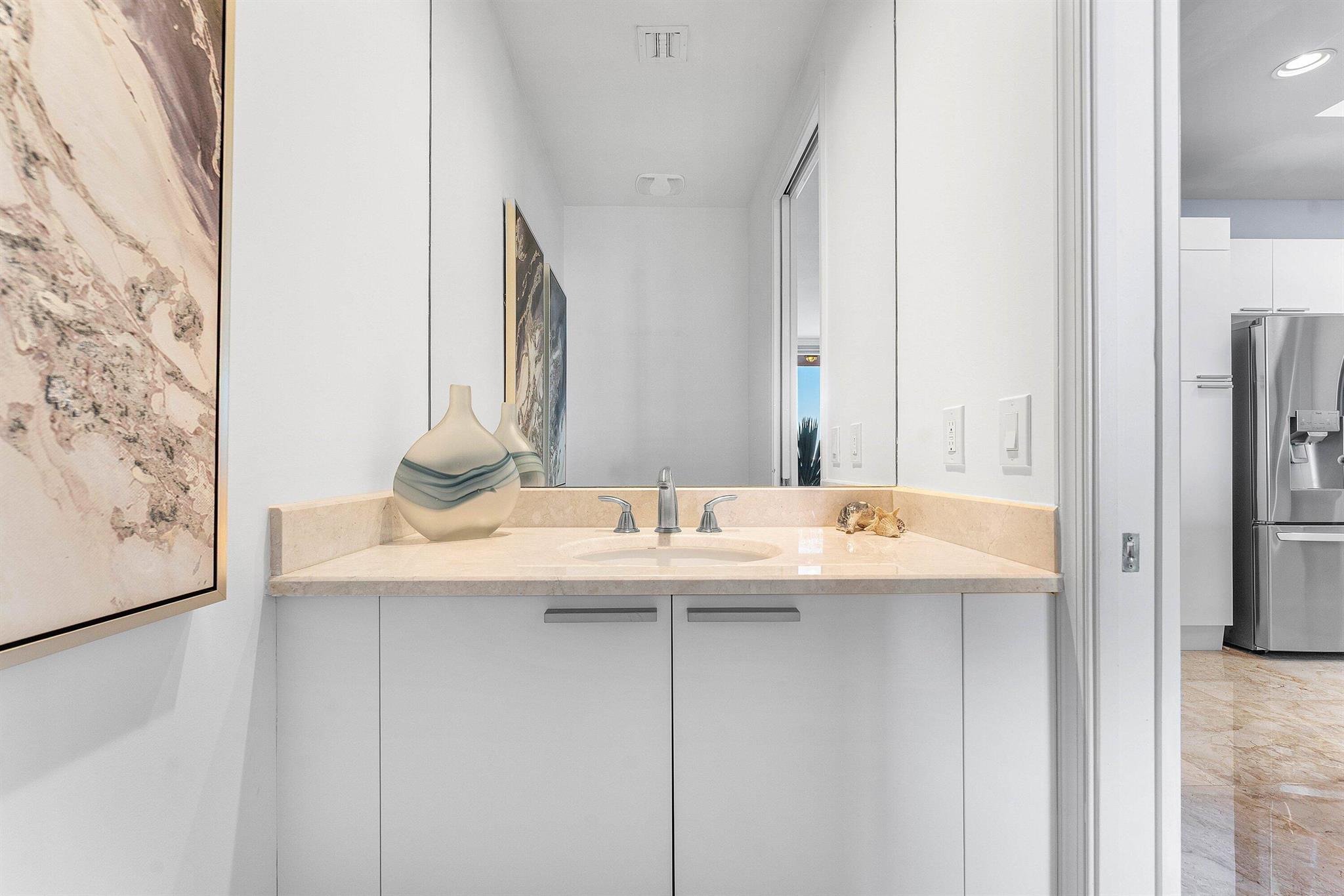 MARINA GRANDE RIVIERA BEA - Residential