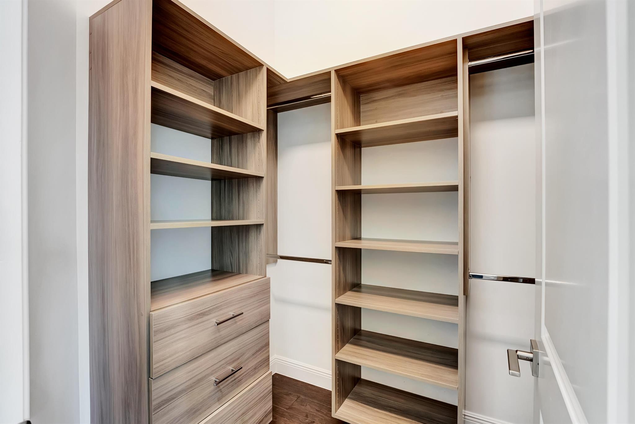 ROYAL PALM POLO - Residential