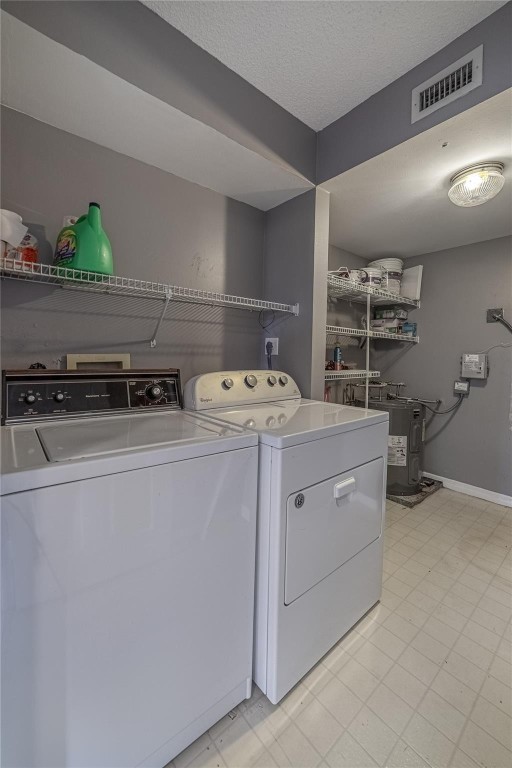 SUNRISE LAKES IV - Residential