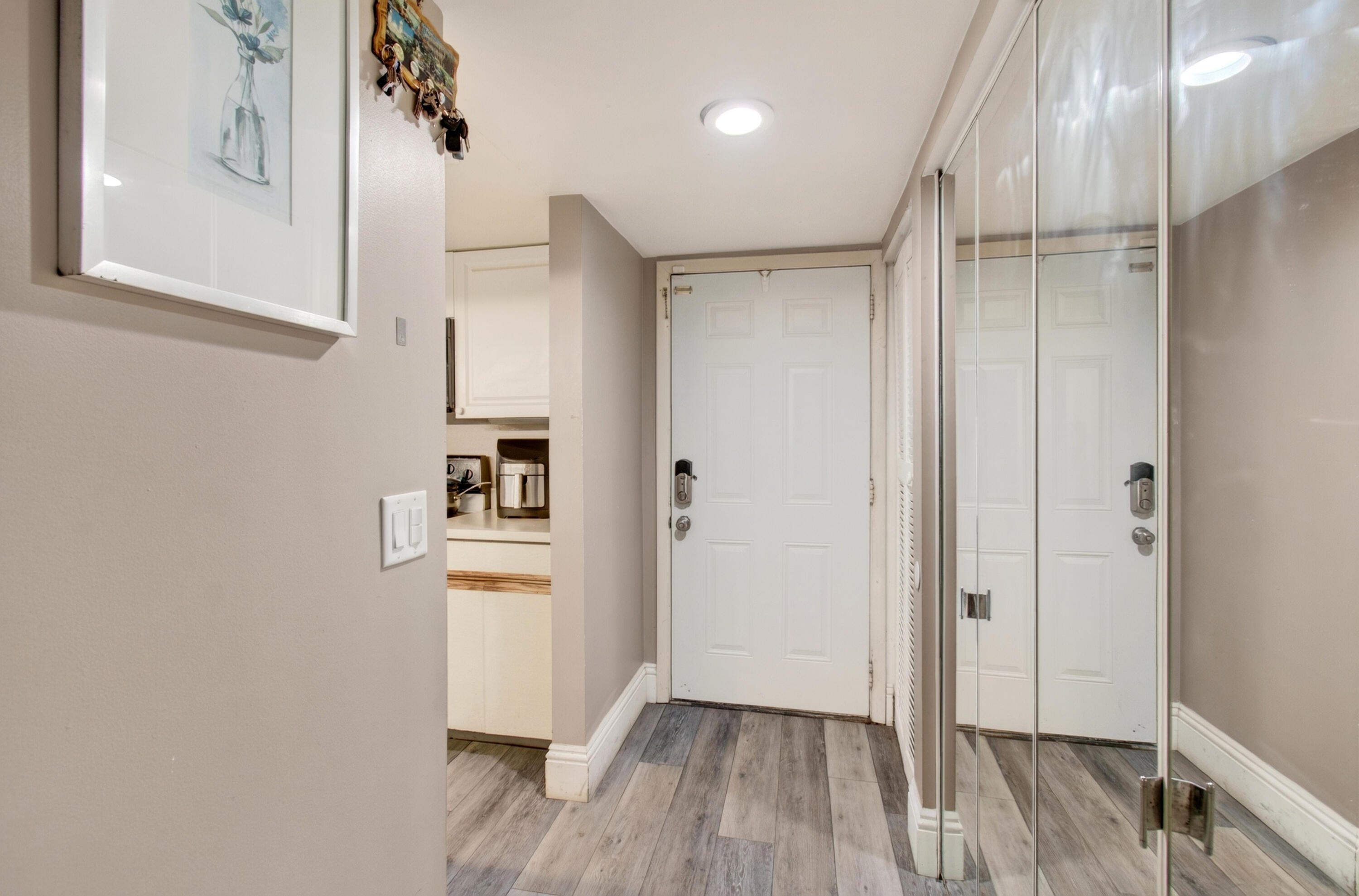 7539 Greenlake Way