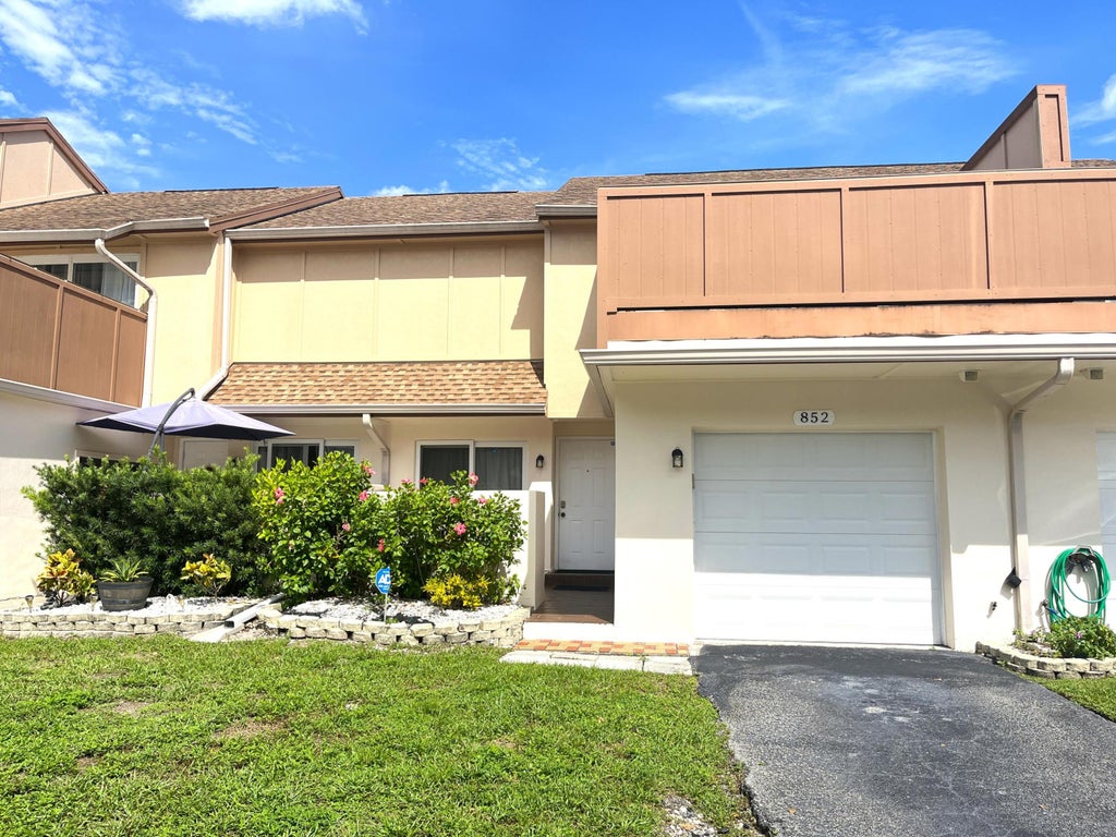 Photo of 852 NW 81ST Avenue #3, Plantation, FL 33324 (MLS # B26074786)