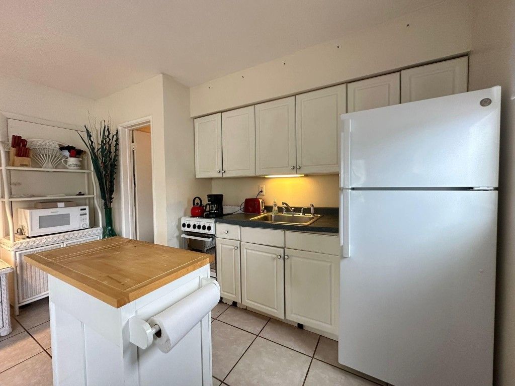 Photo of 3312 SE 5th Street, Pompano Beach, FL 33062 (MLS # F10469024)