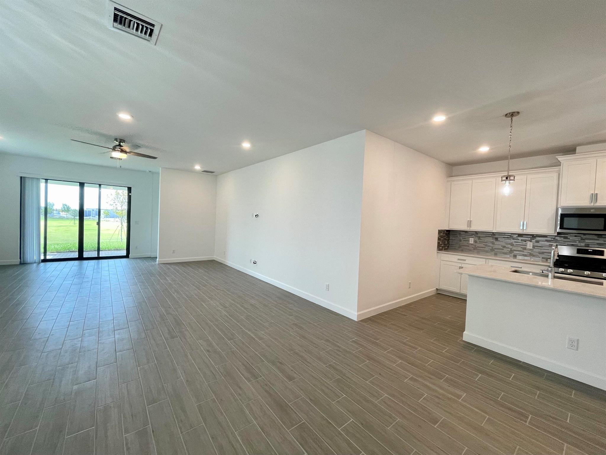 1241 Haywagon Trail