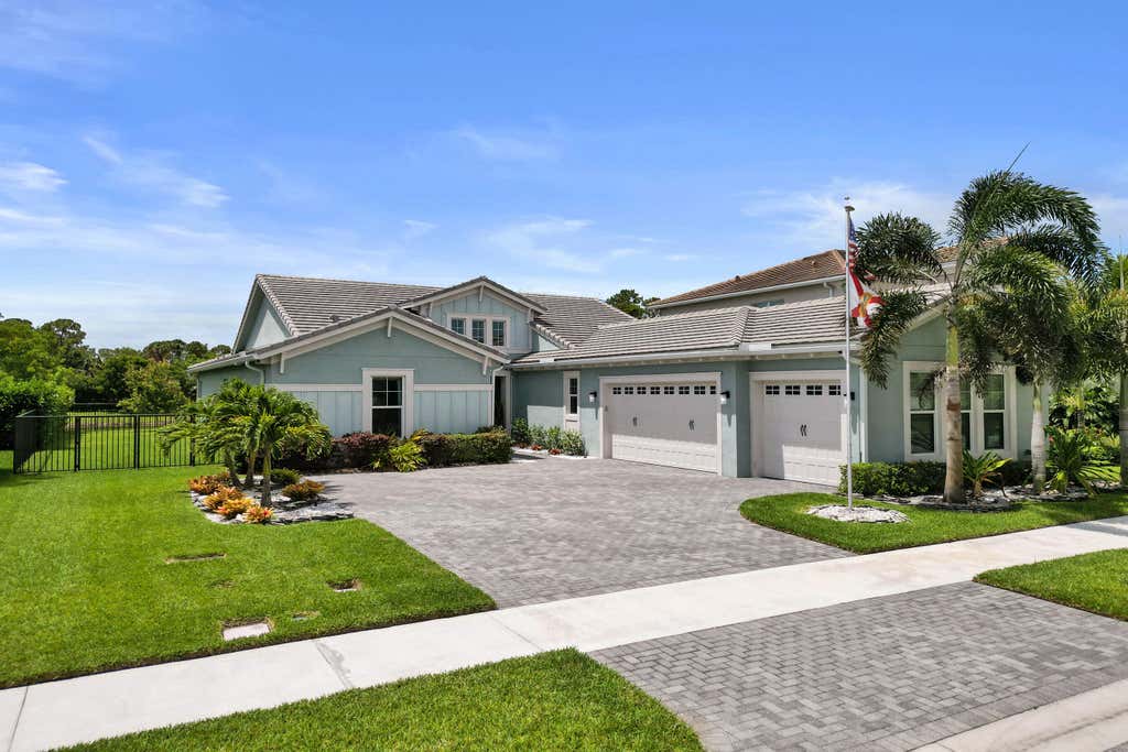 Photo of 15822 Orchard Drive, Westlake, FL 33470 (MLS # B26036078)