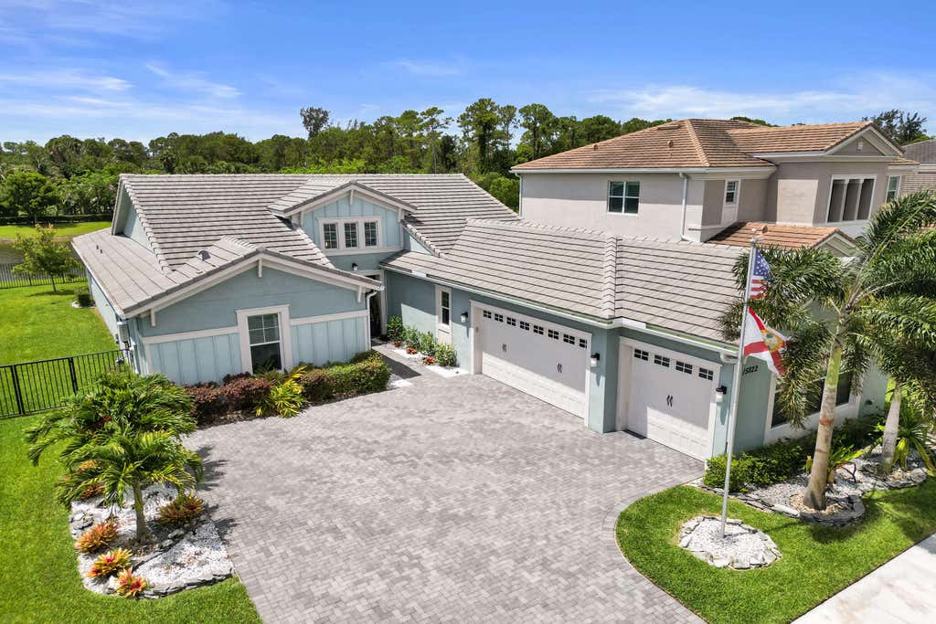 Photo of 15822 Orchard Drive, Westlake, FL 33470 (MLS # B26036078)