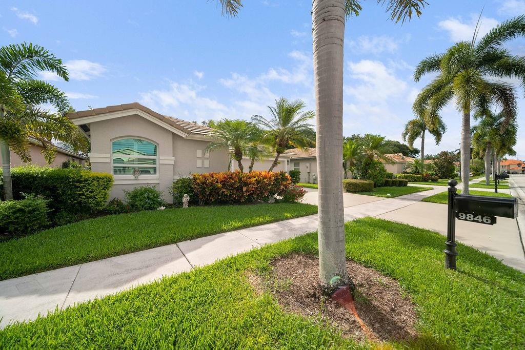 Photo of 9846 Harbour Lake Circle, Boynton Beach, FL 33437 (MLS # B26060422)