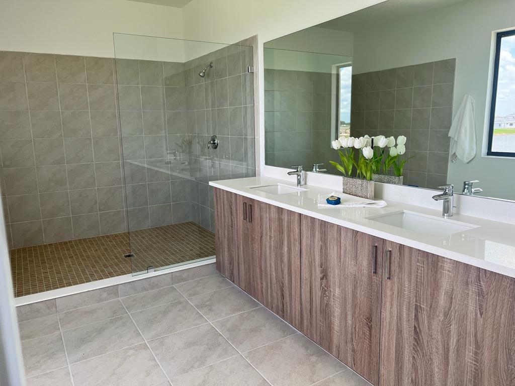 Maple Ridge - Residential Lease