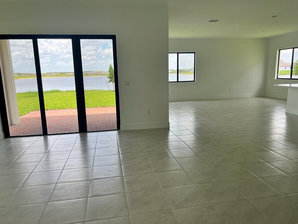 Maple Ridge - Residential Lease