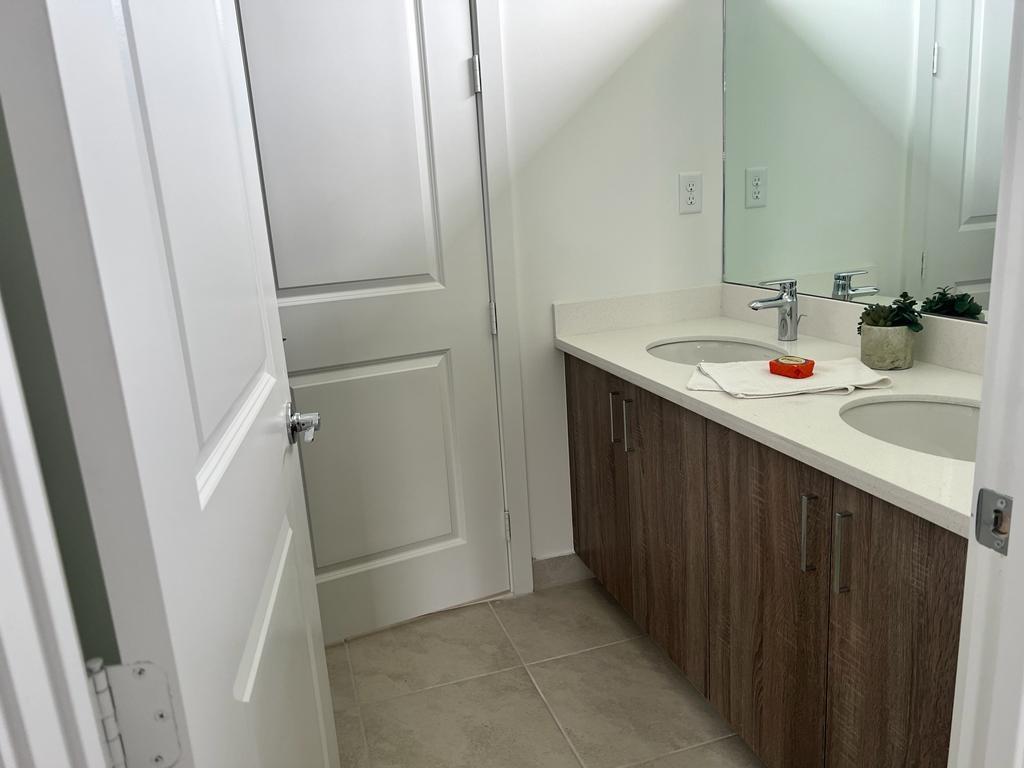 Maple Ridge - Residential Lease